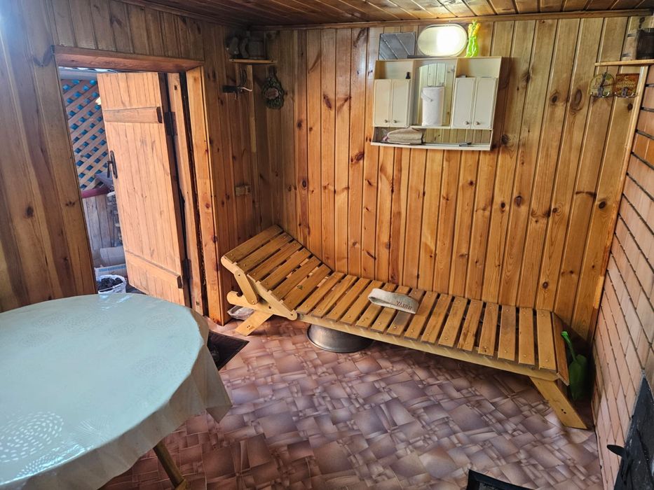 Баня в отличном состоянии,с печкой