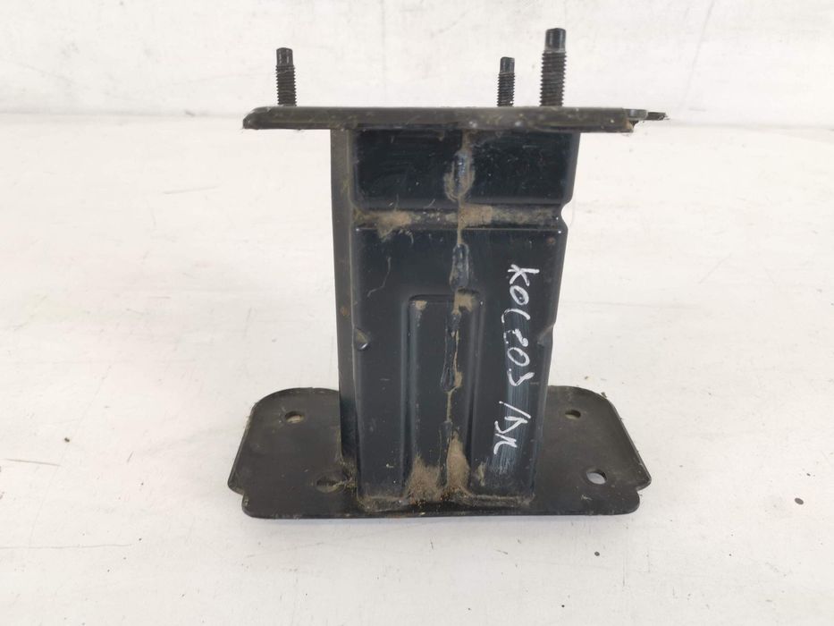 Капачка на лонжерон Носач Армировка Дясна Предна Броня Нисан Роуг / Ni