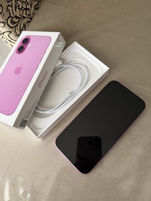 Iphone 16 емкость 100%