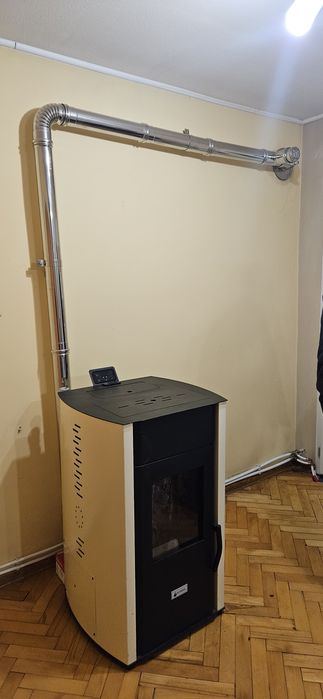 Пелети и Камина с водна риза Ecospar  alba     и 1.5 тона пелети