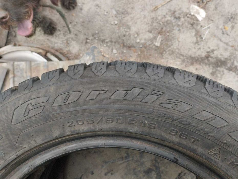 Продам шины 205/60/16