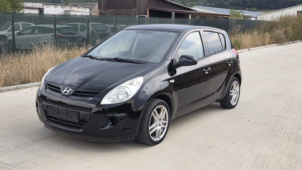 HYUNDAI i20 0 — imagine 4
