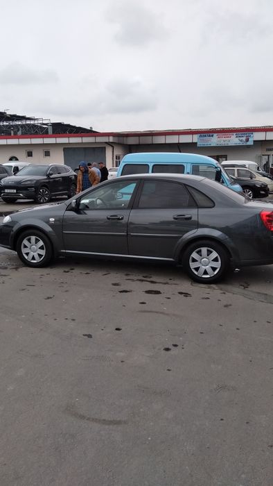 Продаю свою джентру с метан газом