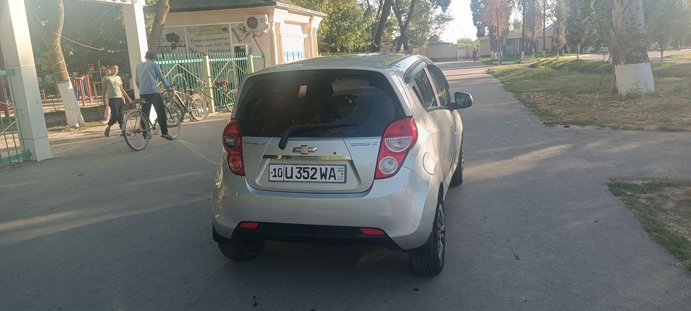 Spark 2013 yil 3pozitsiya