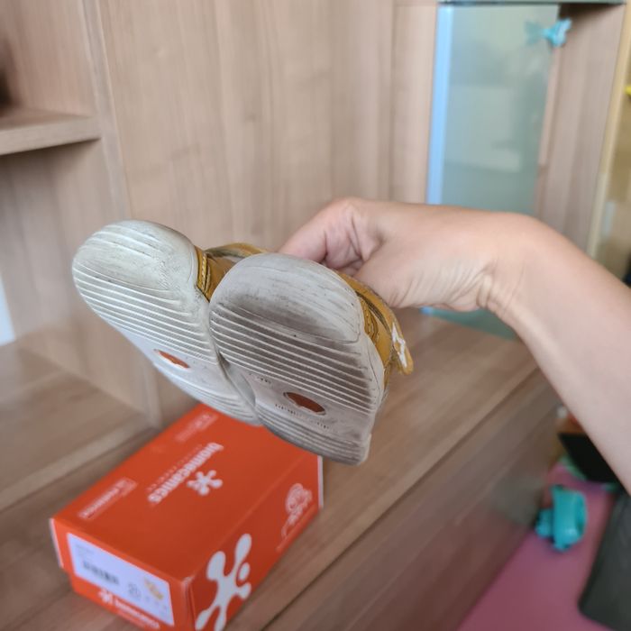 Sandale Biomecanics,  20