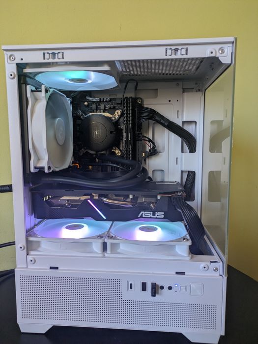 Unitate Pc gaming i7 16 gb ddr4 ssd rx 5500 xt