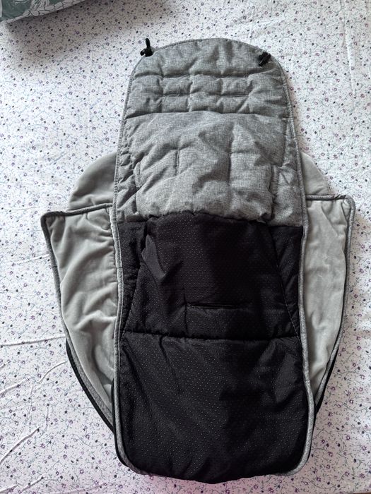 Зимно чувалче за количка . Сив цвят.