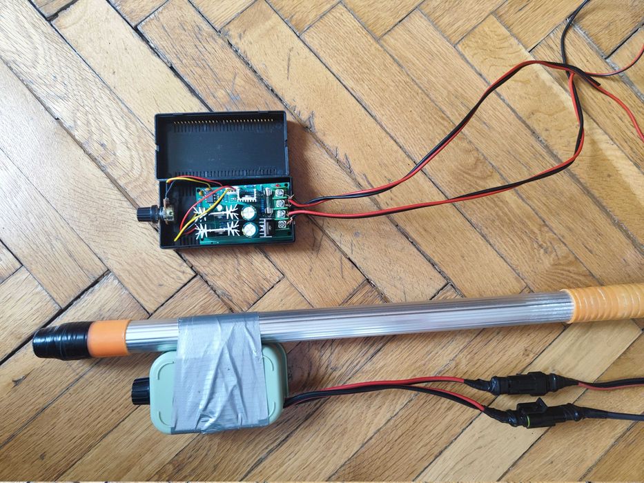 Продавам двигател за каяк/лодка Watersnake T24