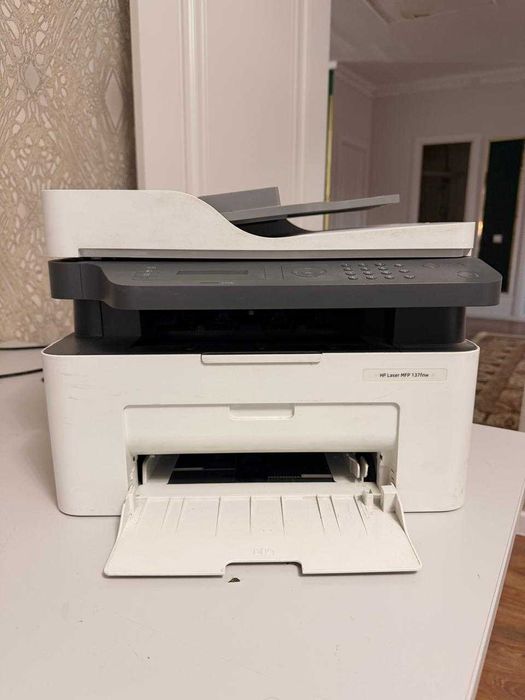 Принтер HP Laser MFP 137 fnw