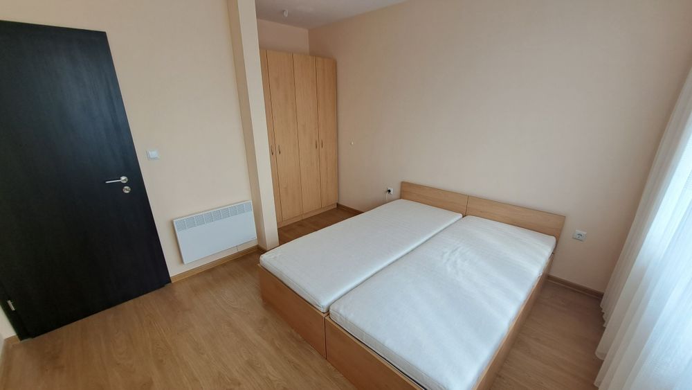 Давам под наем двустаен апартамент в град Божурище.