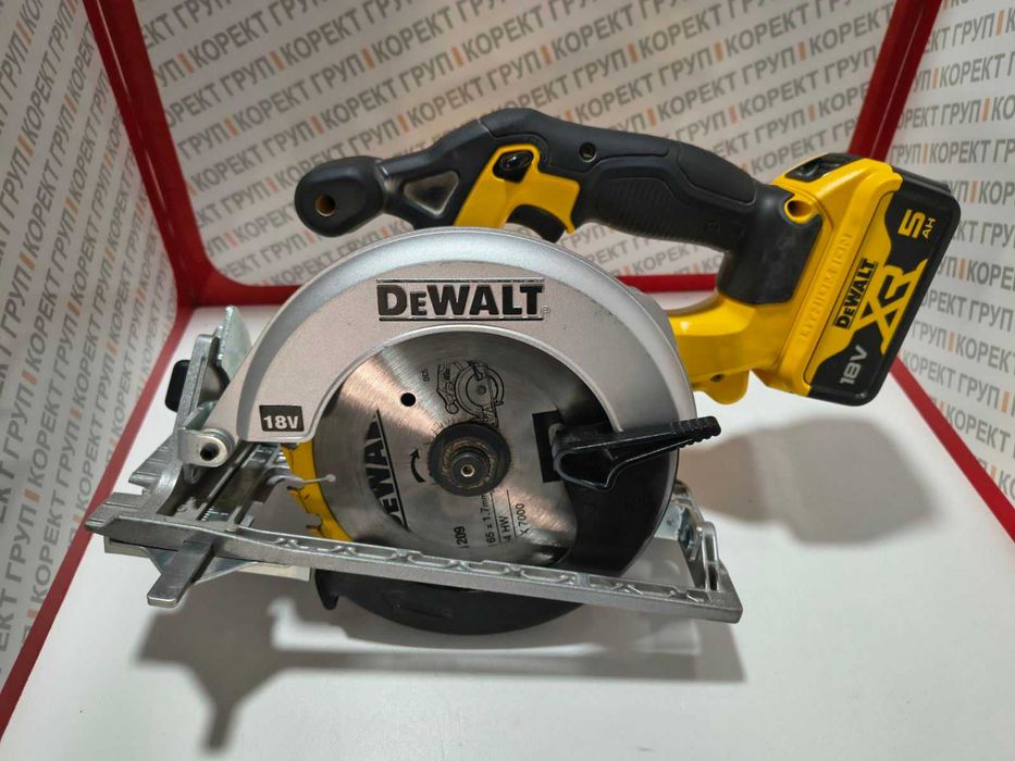 Акумулаторен ръчен циркуляр DeWALT DCS391N-XJ,18V,165 мм.,5150об/мин