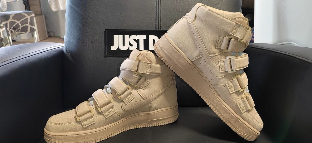 Nike Air Force 1 Billie Eilish, номер 42,5