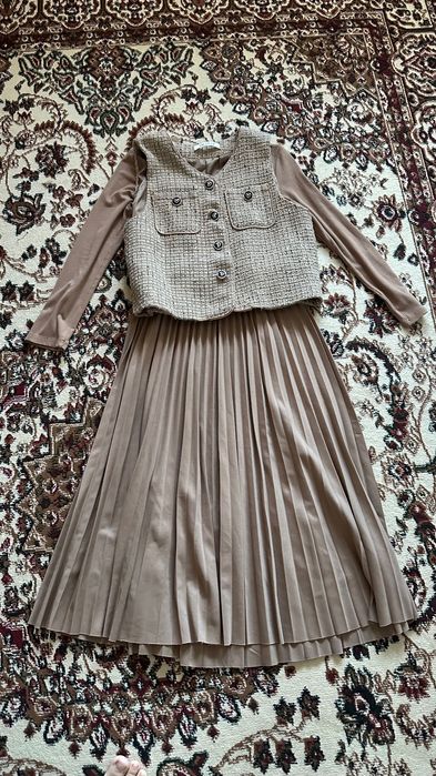 Продам платья б/у в хорошем состоянии