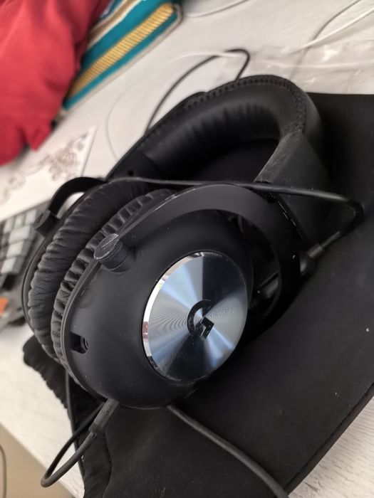 Logitech наушники оригинал