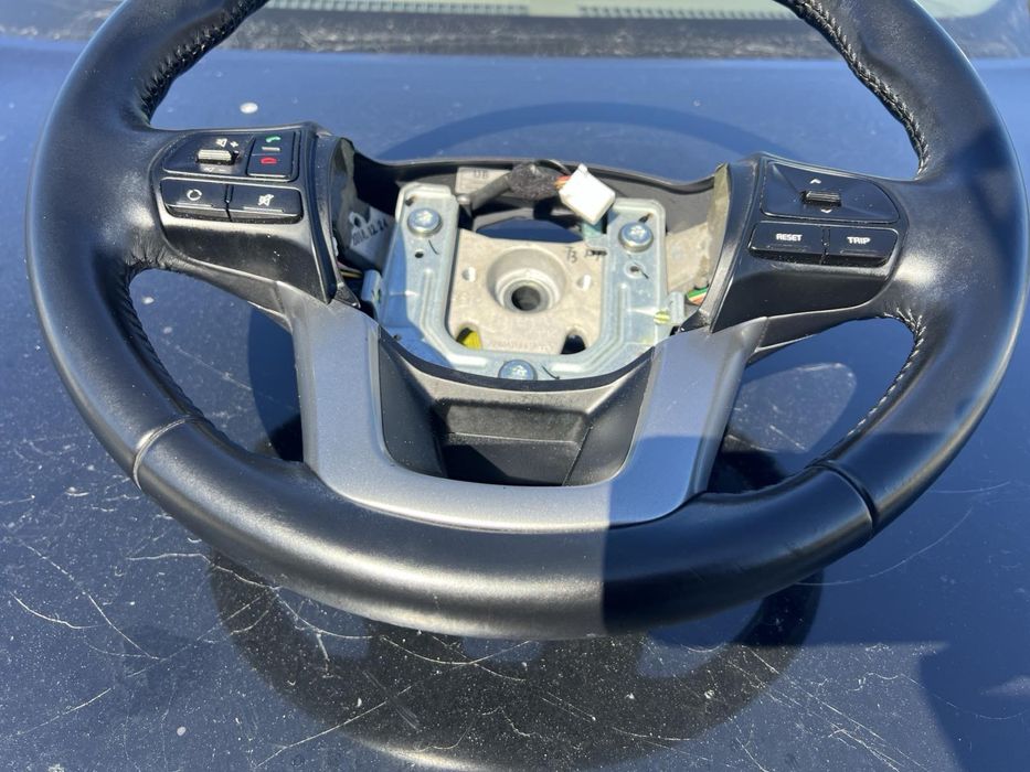 Волан за Kia Rio