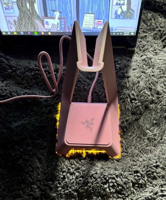 Стойка за слушалки Razer Base Station Chroma