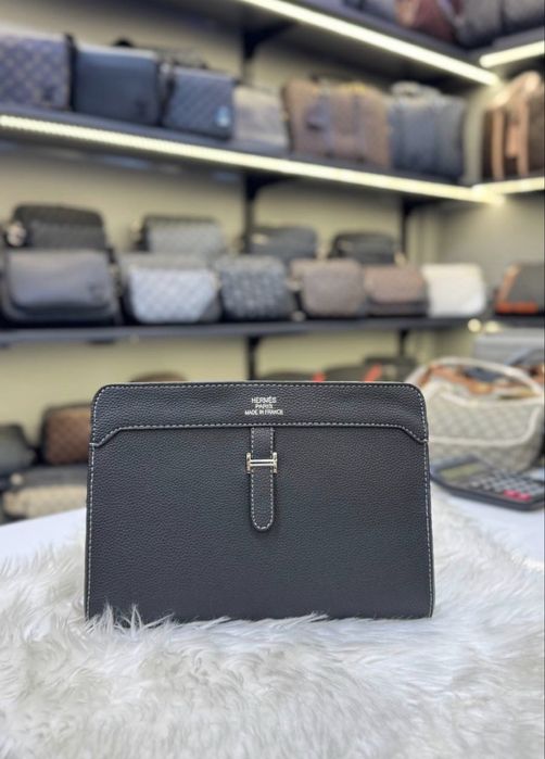 Чанта / плик Louis vuitton/плик/клъч/ Чанта през рамо/ Мъжка чанта