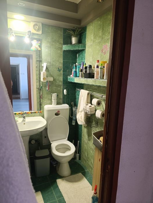 Proprietar Vand ap.3 camere Titan-Sălăjan — fotografia 3