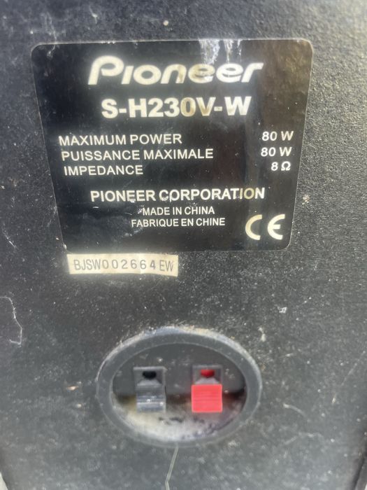 Тонколони Pioneer и Sharp