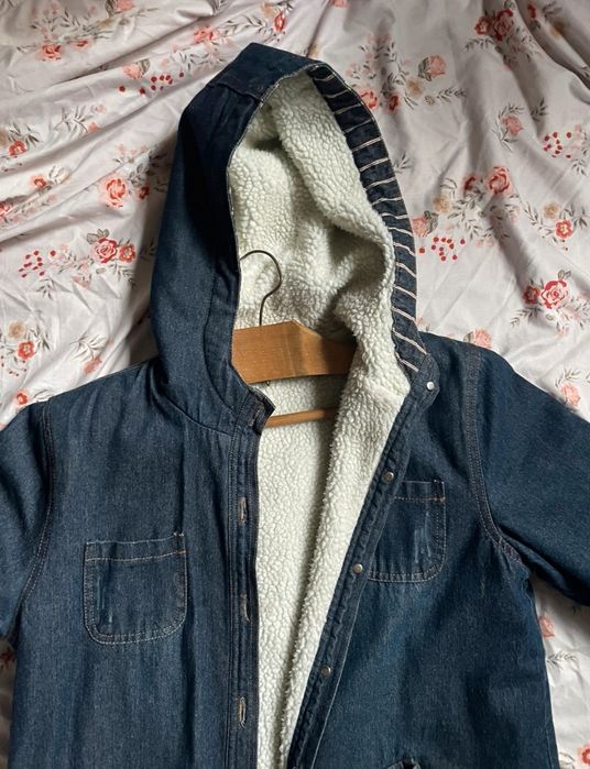 geaca vintage de denim/blugi cu gluga si blanita