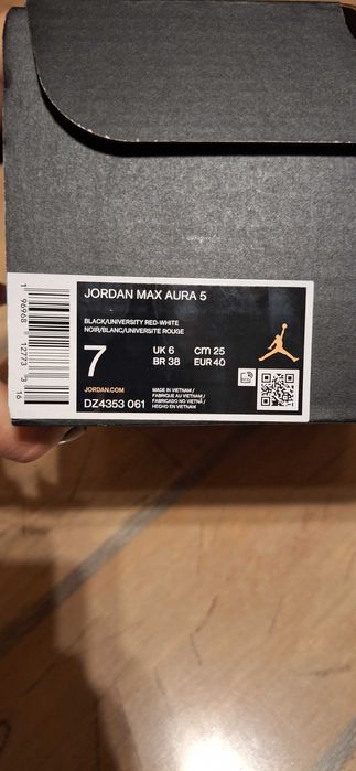 Jordan Max Aura 5
