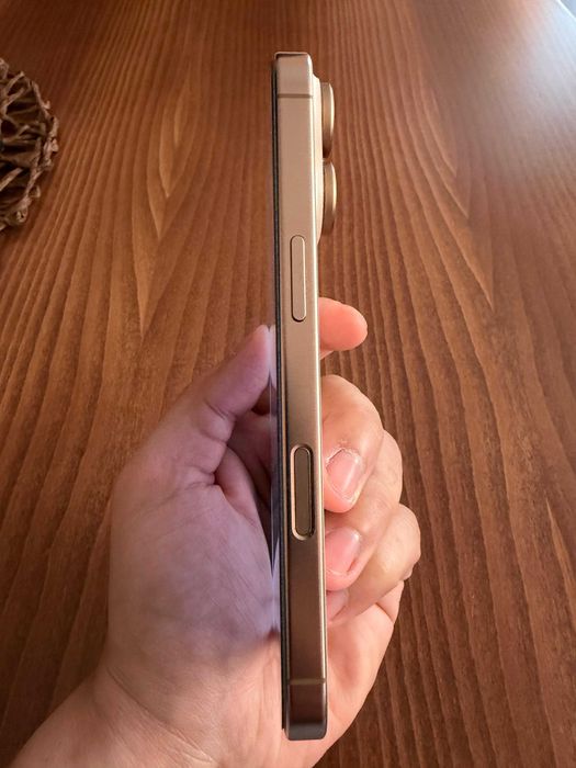 iPhone 16 Pro, 256GB, 5G, Desert Titanium