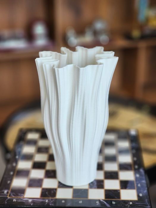 Ваза декоративная 3D дизайн (20×30 и 20×34 см)