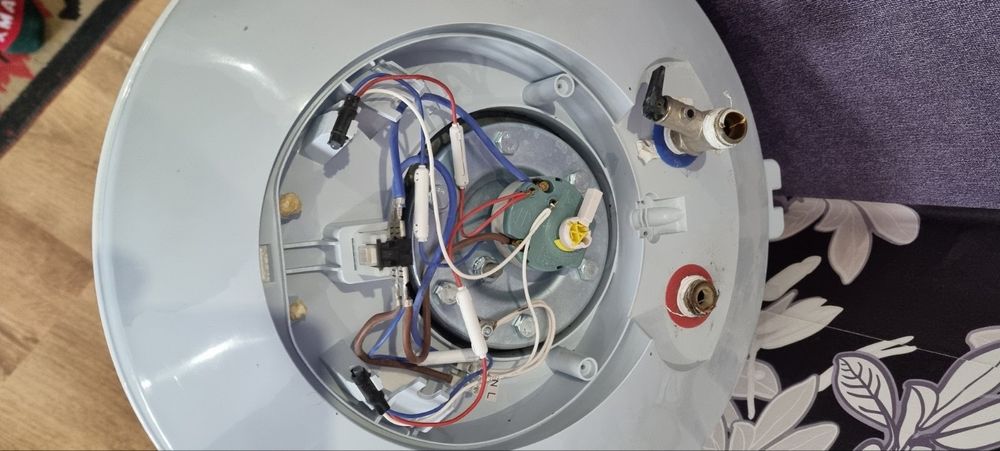 Вертикален бойер Tesi 80л