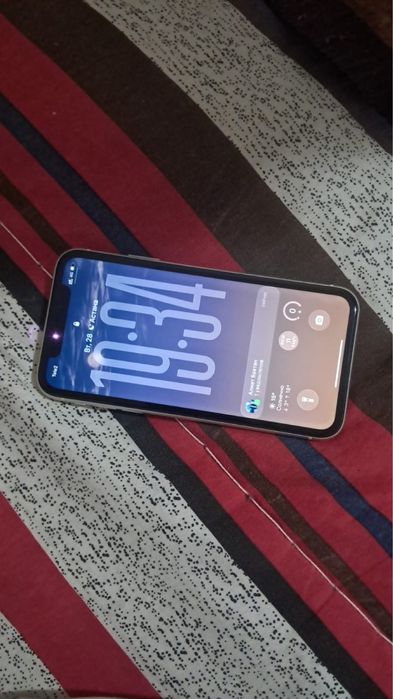 Айфон 11 64 гб 73 емкость