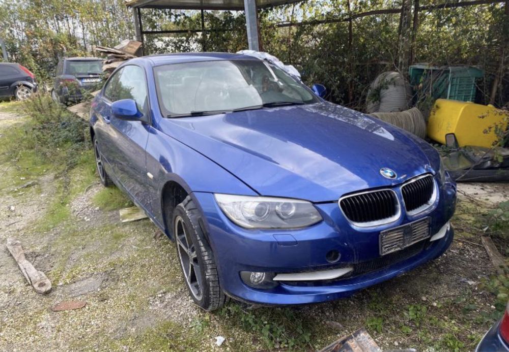 Bmw 320i купе на части