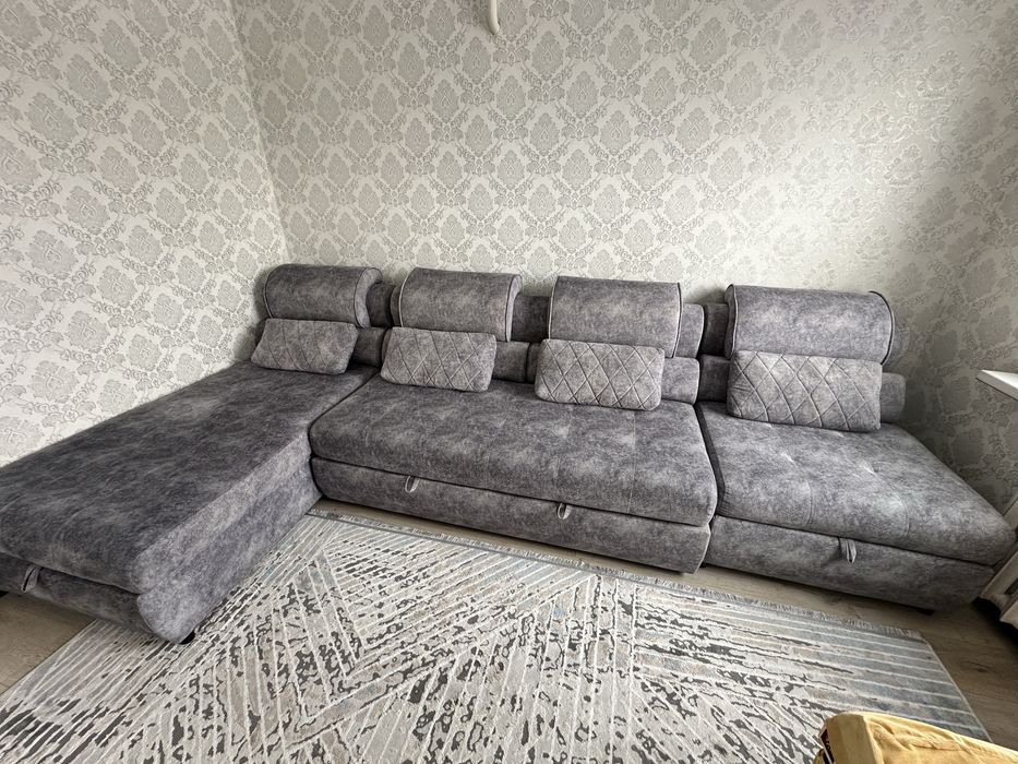 Продам диван в отличном состоянии