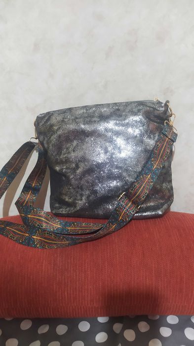 Чанти ежедневни и официални