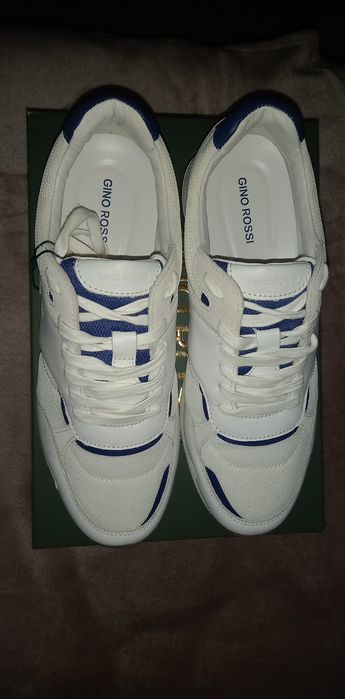 Нови обувки естествена кожа, Gino Rossy, 43 номер, намалени