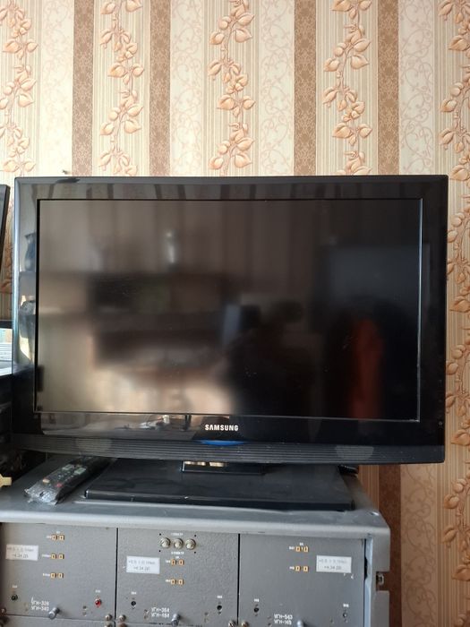 Продам телевизор