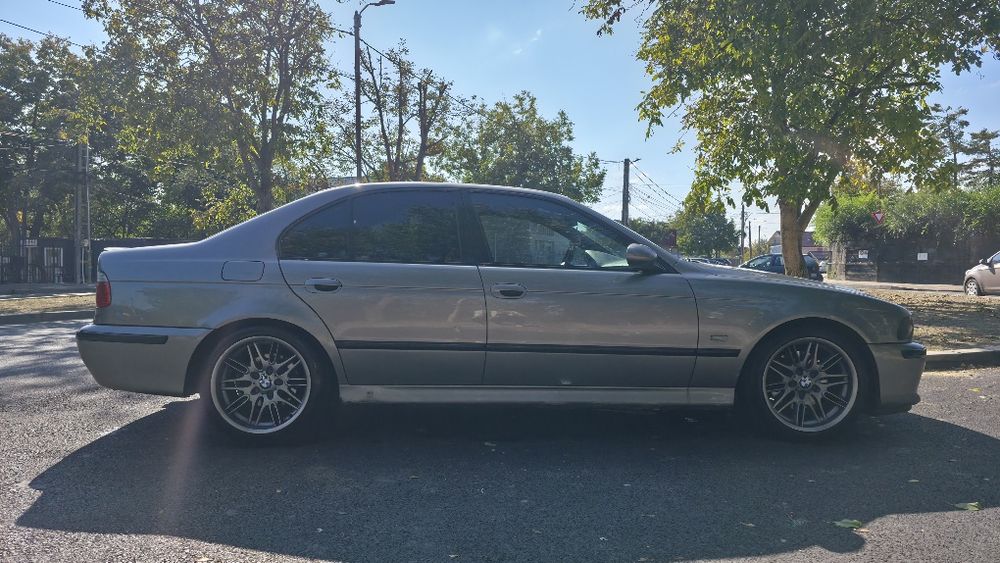 BMW Seria 5 2002 — imagine 5