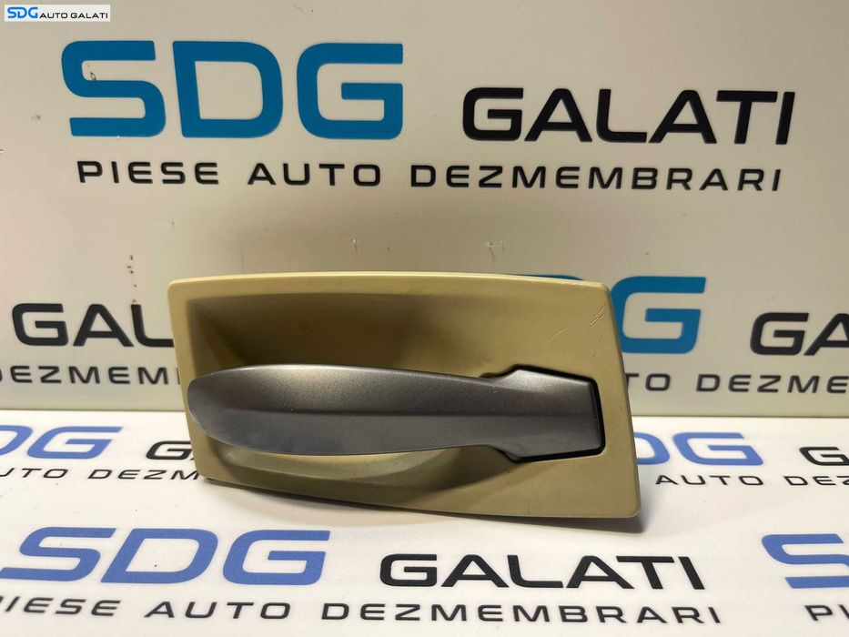 Clapeta Maner Deschidere Actionare Usa Portiera Dreapta Fata BMW Seria 5 E60 E61 2003 - 2010 Cod 7034288 7076256 [1735]