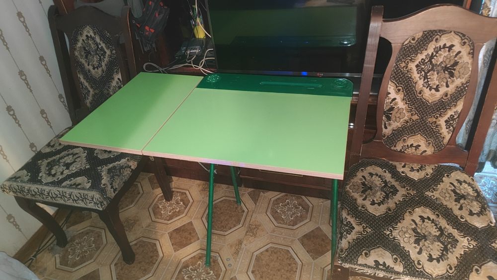 Два 2 стула деревянные Яндекс БТС есть