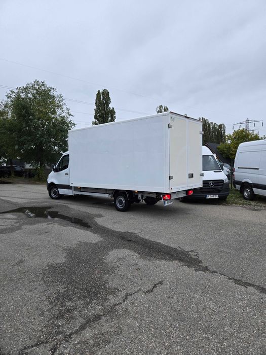 Inchiriere dube fara sofer volume mari / rent a car- national & Europa