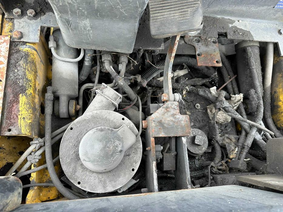 Dezmembrez stivuitor electric HYSTER