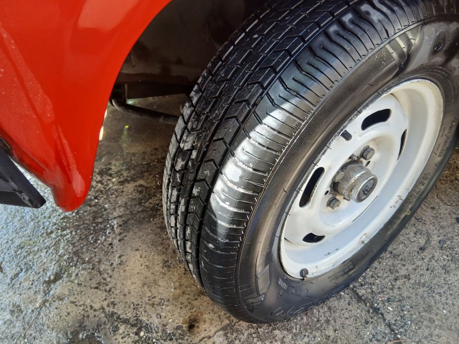 Ваз 2107 сотилади.