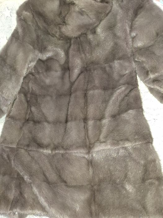 Продам норковую шубу