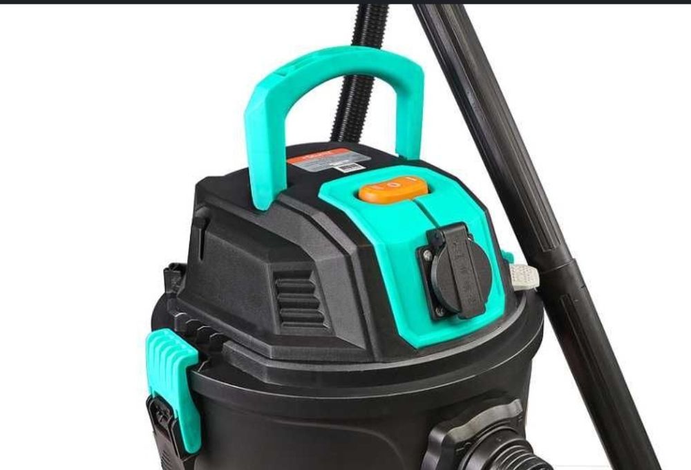 Avtomobil uchun yangi plisos