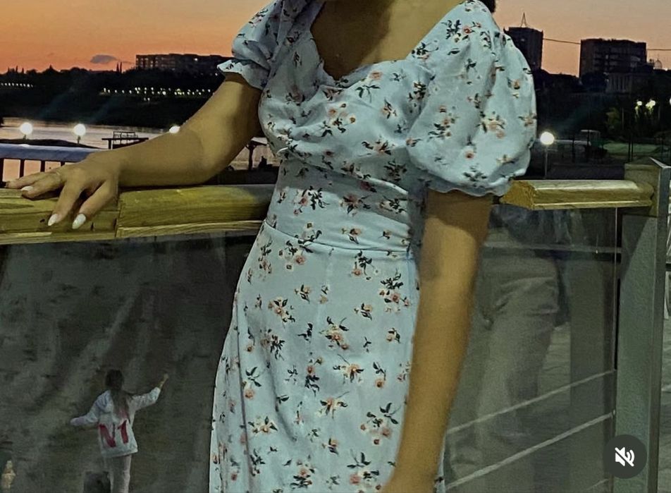 Отдаю жен одежду по 1000 тг