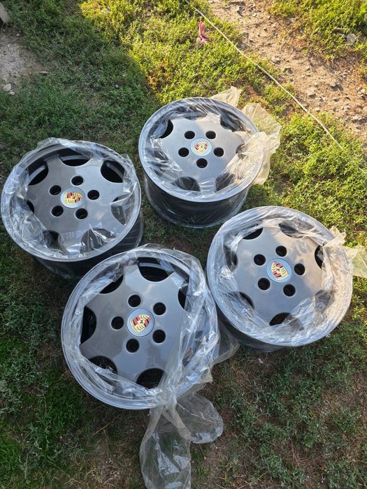 Vând sau schimb jante porsche r16 d90