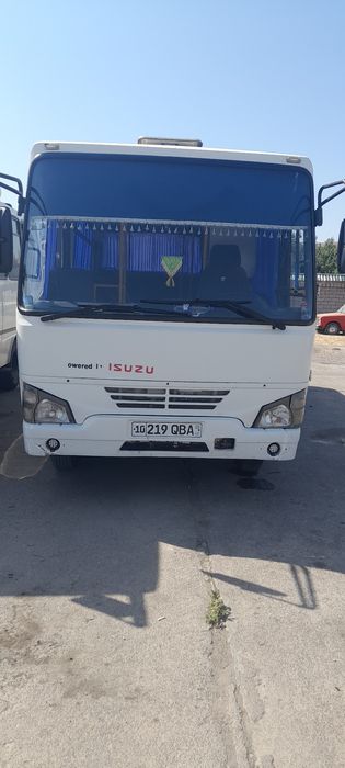 izuzi 37 marka 6 dona bor 2012 yil