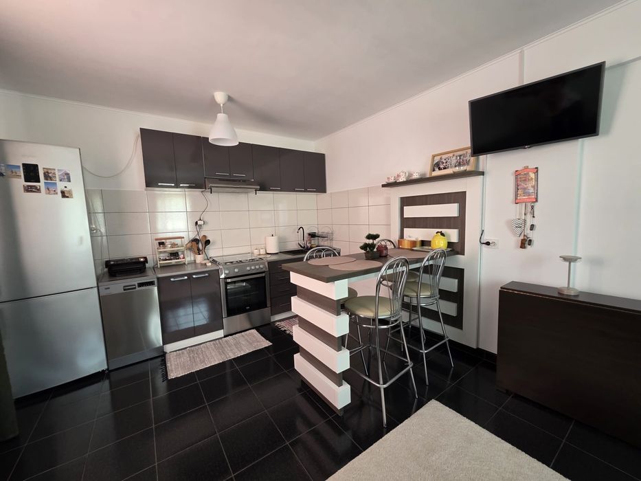 Casa de inchiriat in Cumpana – 650 EUR/luna | curte proprie | parcare
