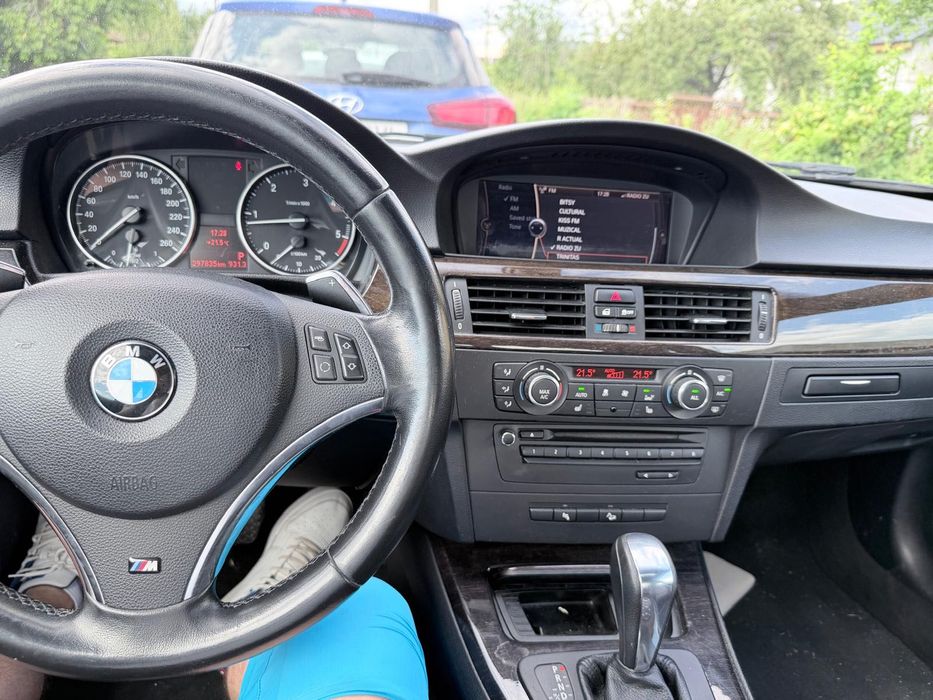 BMW Seria 3 2013 — imagine 2