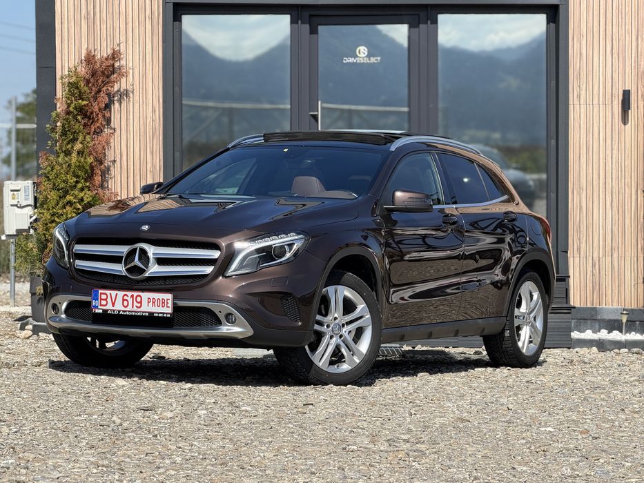 Mercedes-Benz GLA 200d Sport | Automat 7G-DCT | Piele/Artico | 18” | Euro 6 Posibilitate Rate Garantie