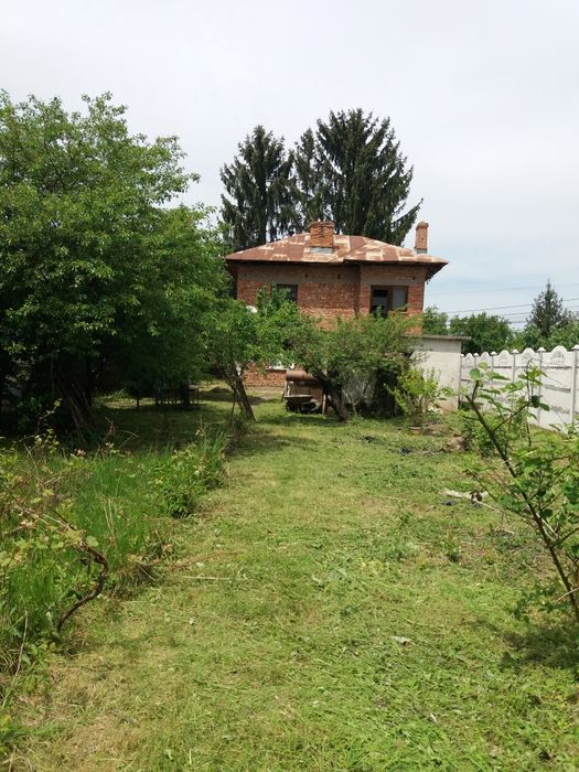 Casă și teren 1324m, Bolintin Deal,pe șoseaua principală  lângă pădure