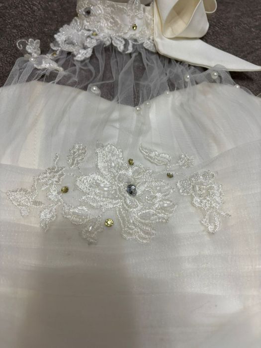 Продам шикарное платье